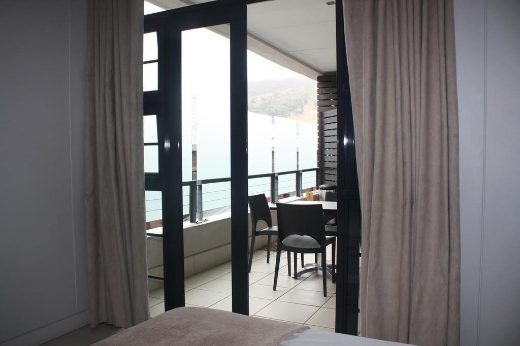 Apt 67 Long Street No Loadshedding Kaapstad Kamer foto
