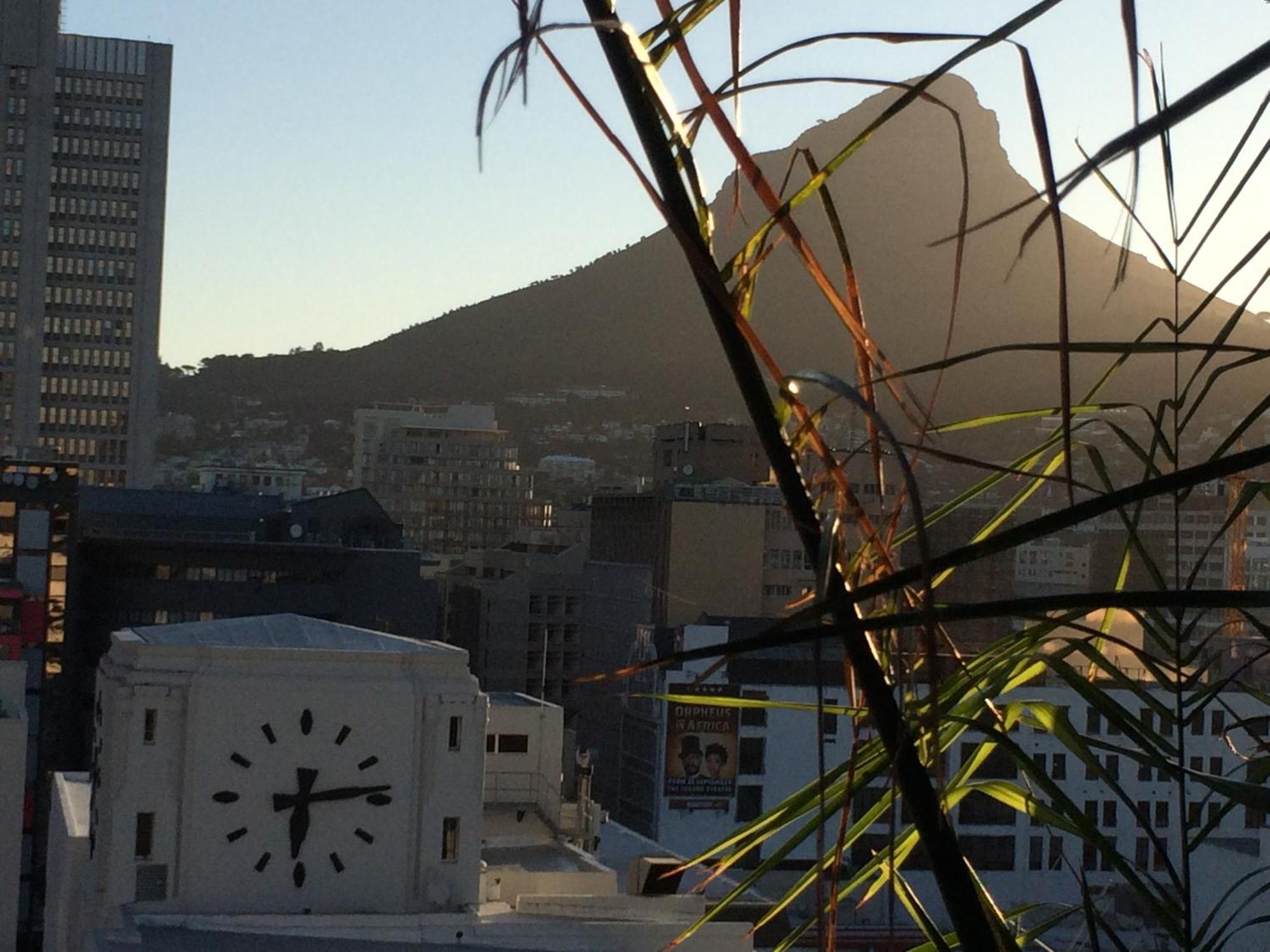 Apt 67 Long Street No Loadshedding Kaapstad Kamer foto