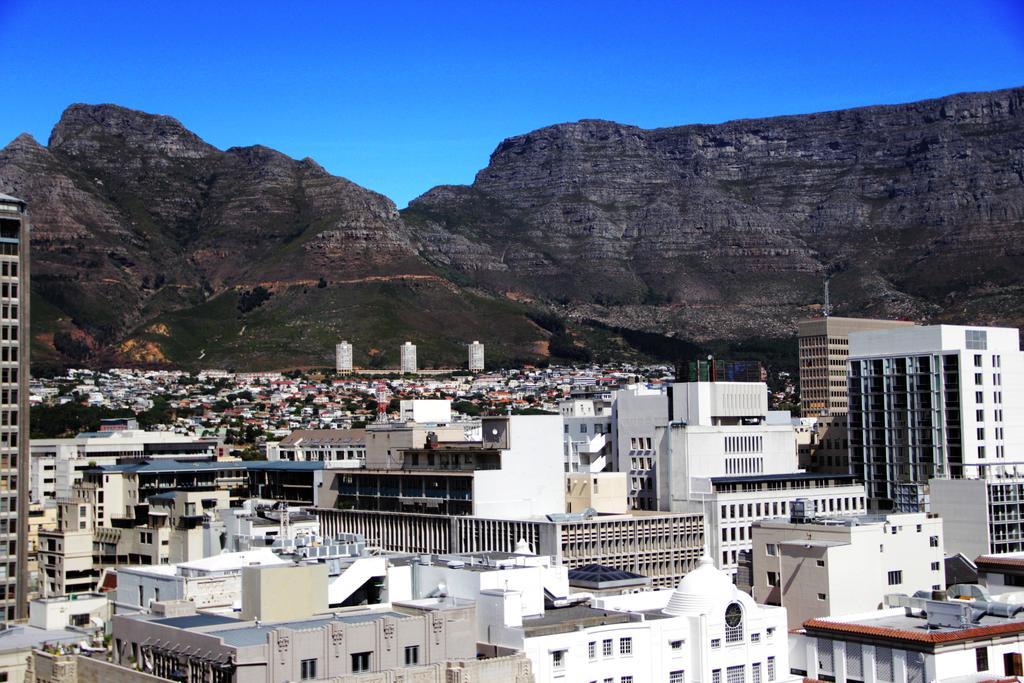 Apt 67 Long Street No Loadshedding Kaapstad Kamer foto