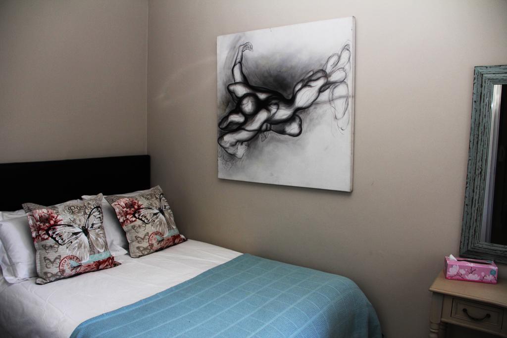 Apt 67 Long Street No Loadshedding Kaapstad Kamer foto
