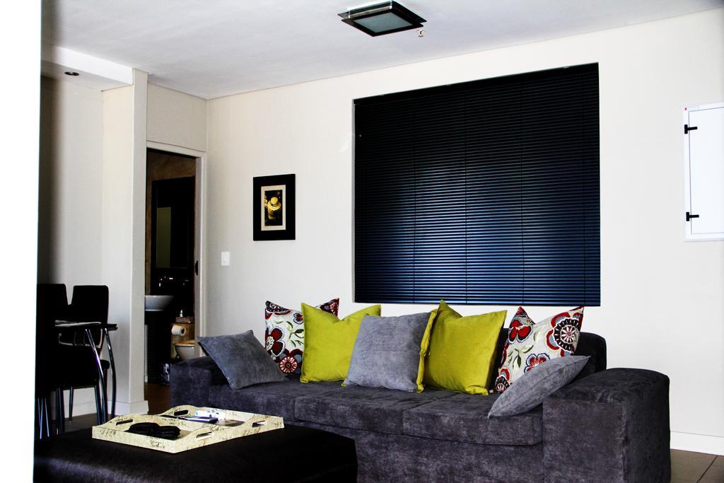 Apt 67 Long Street No Loadshedding Kaapstad Kamer foto